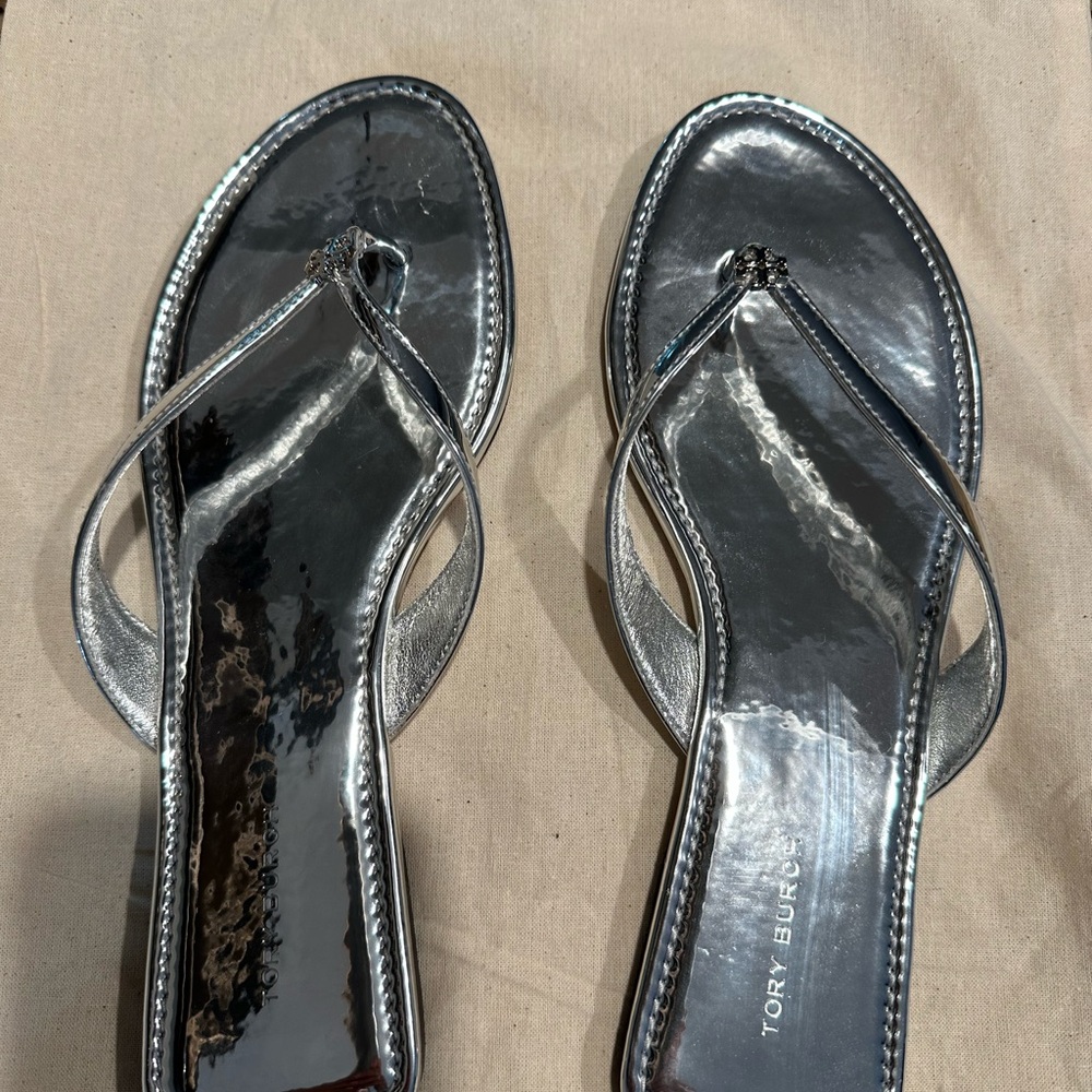 Tory Burch Metallic Silver Sandals - Picture 2 of 9